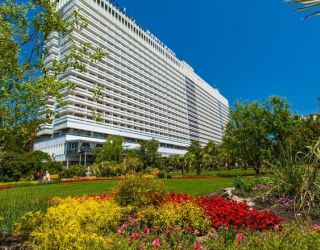 *Гранд Отель "Жемчужина"