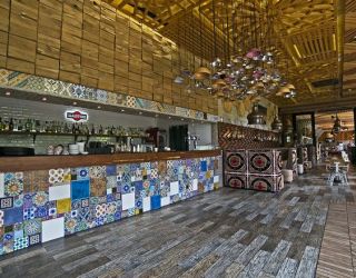 *Гранд Отель "Жемчужина"