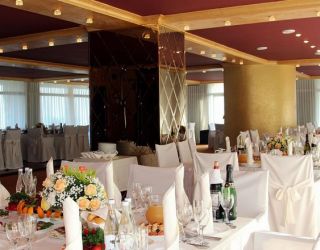 *Гранд Отель "Жемчужина"