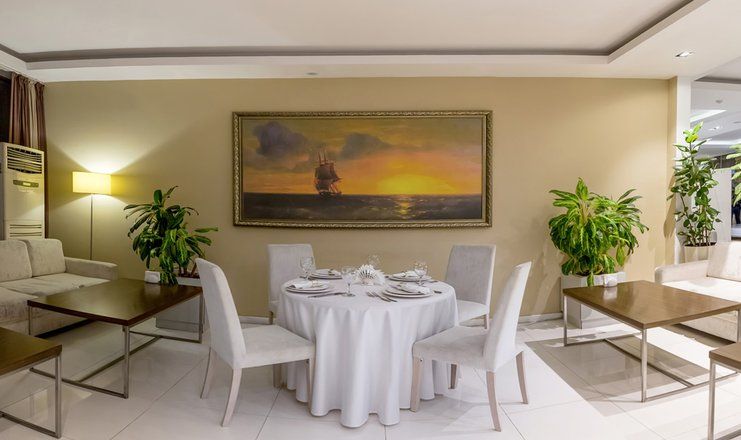 *Гранд Отель "Жемчужина"